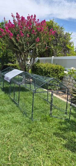Enclosed Gate/ For Chicken and pets