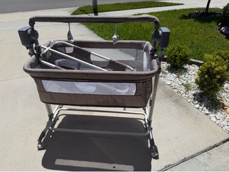 Portable Baby Bassinet Bedside Sleeper