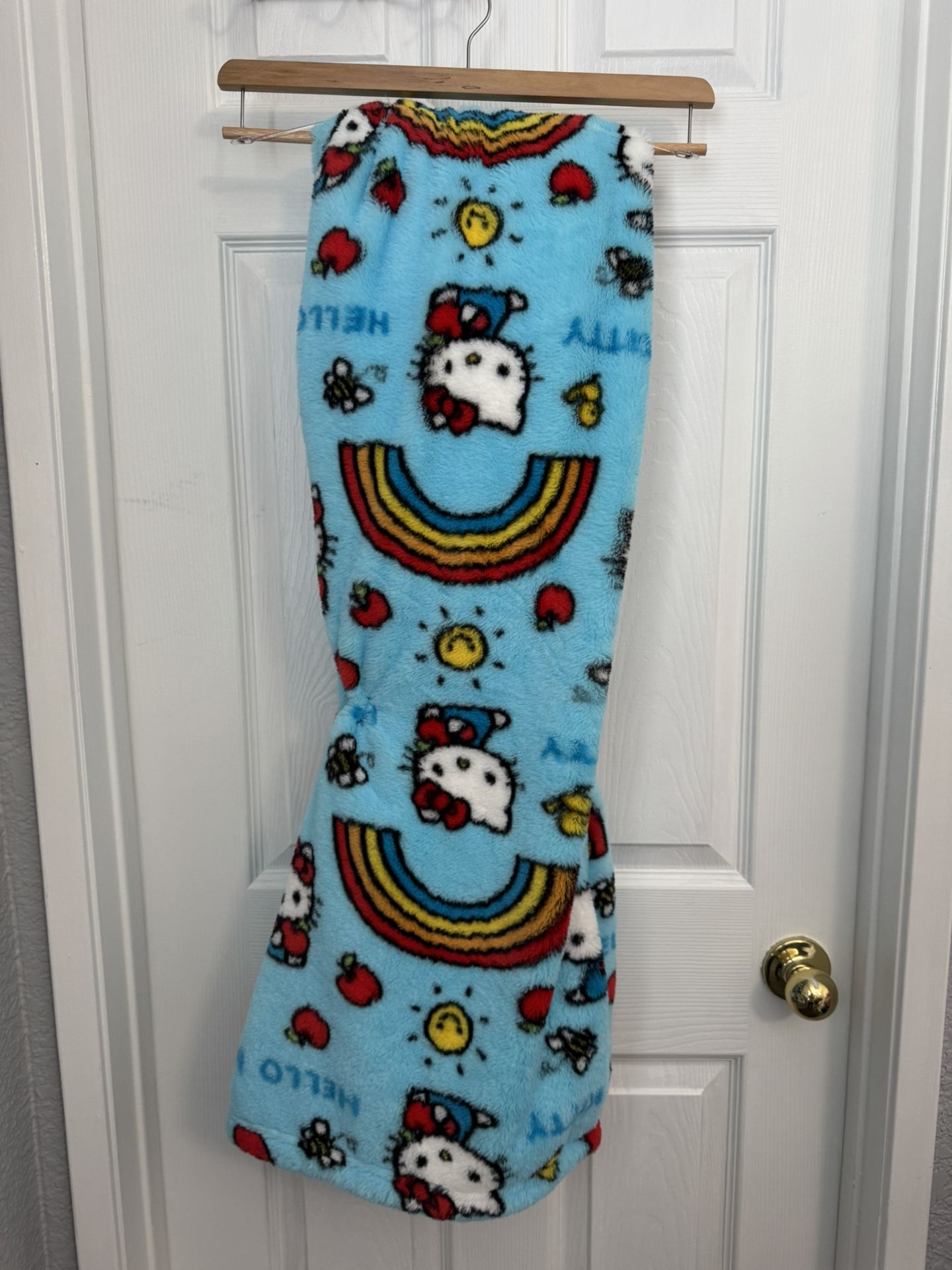 Hello Kitty Blanket