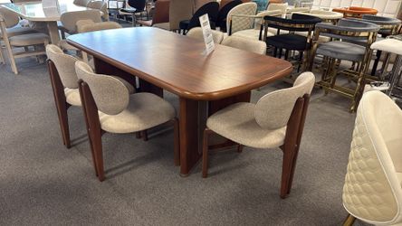 Olivia Mid-Century Walnut Dining Set