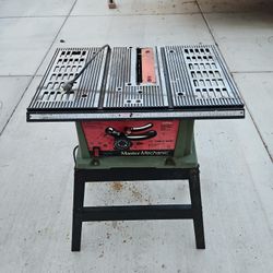 10" True Value Tablesaw With Stand