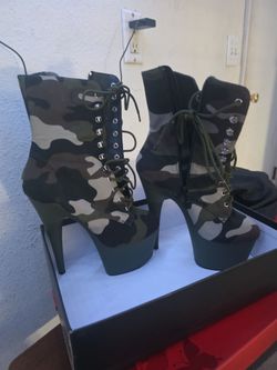 Pleasar booties
