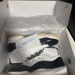 DMP Gratitude Jordan 11 Size 9