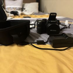 Kodak Pixpro AZ425
