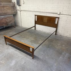 Delivery Is Available Vintage Harmony House Mid-Century Walnut queen bed $690 OBO! 