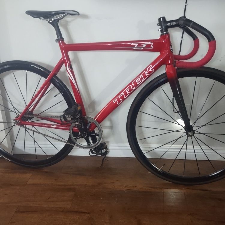 trek t1 bicycle Track Bike - 2011, Large Bicycle Trek Geometry Trek T1