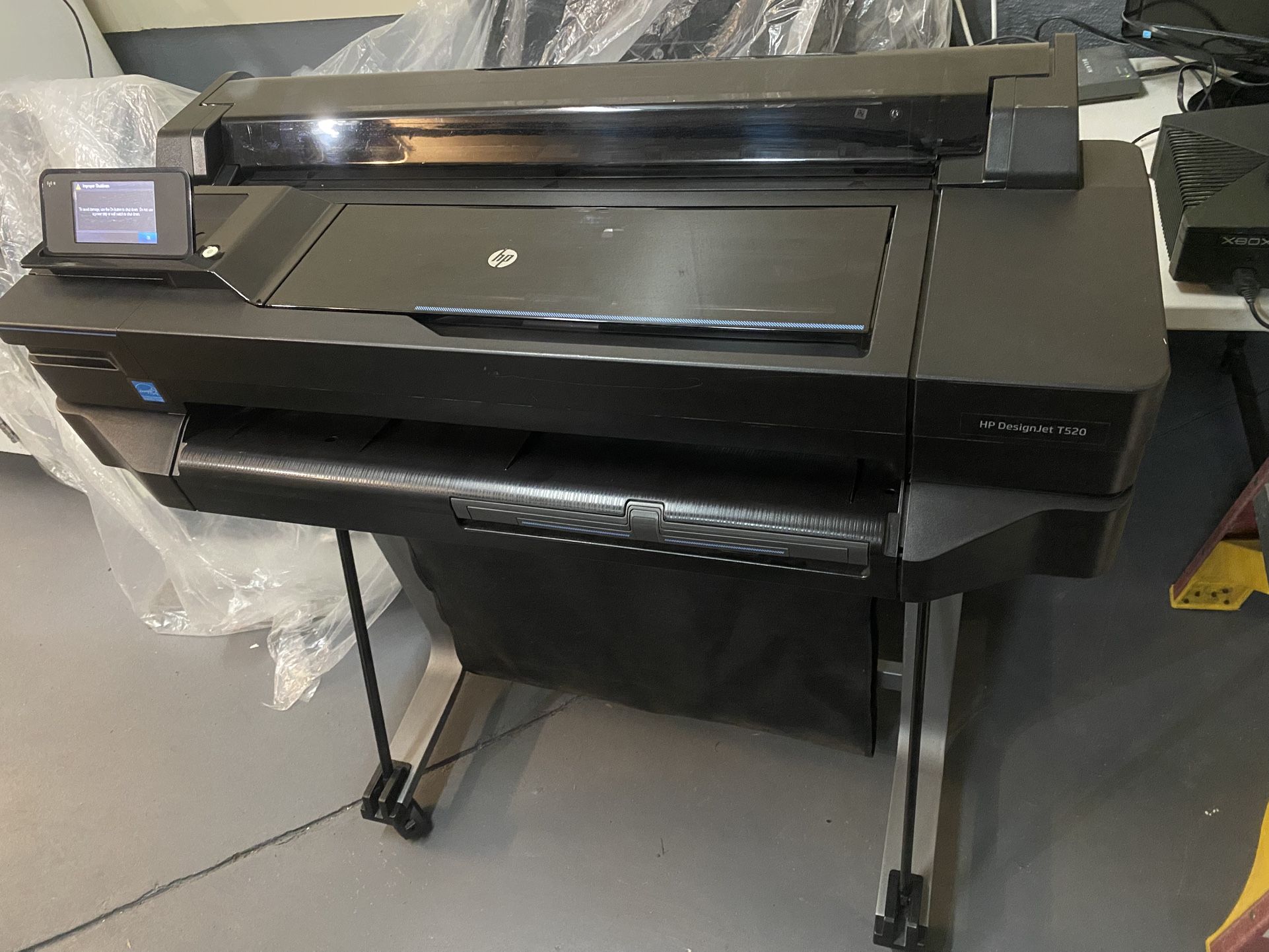 Hp Design jet T520 Large Format Printer
