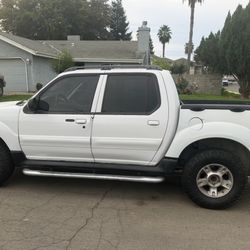 2003 Ford Explorer