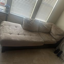 Sectional couch (2 piece)