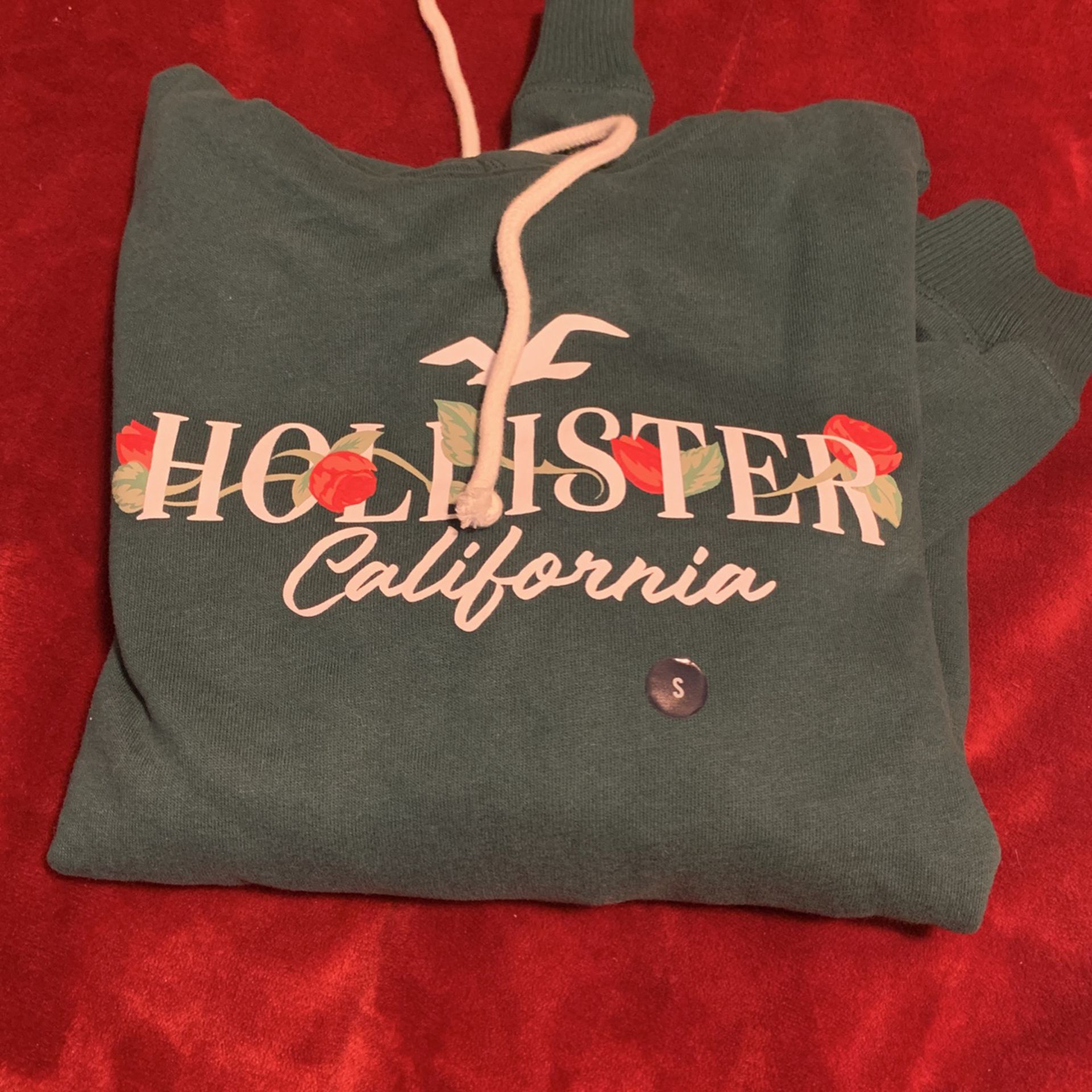 Hollister Hoodie For Women Brand New Small 