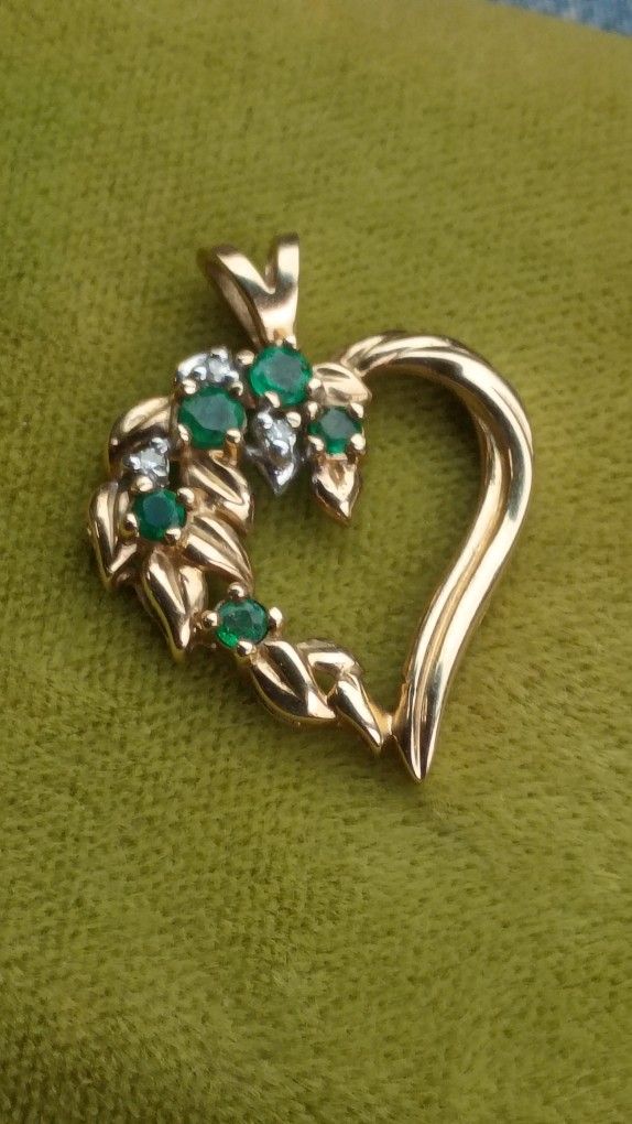 Large Gold Pendant With Jade 