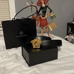 Versace La Medusa Leather Belt