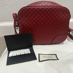 Red Gucci Shoulder Bag
