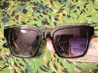 Square Frame Sunglasses
