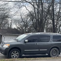 2010 Nissan Armada
