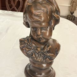 Bust Statue 