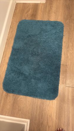 Brand New Amazon Shower Curtain  &  bathmat