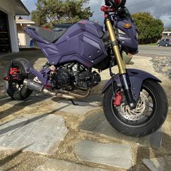 2017 Honda Grom (NOT A clone)