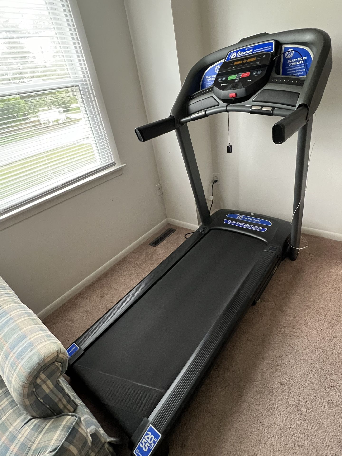 Horizon T101 Treadmill For Sale - Lightly Used