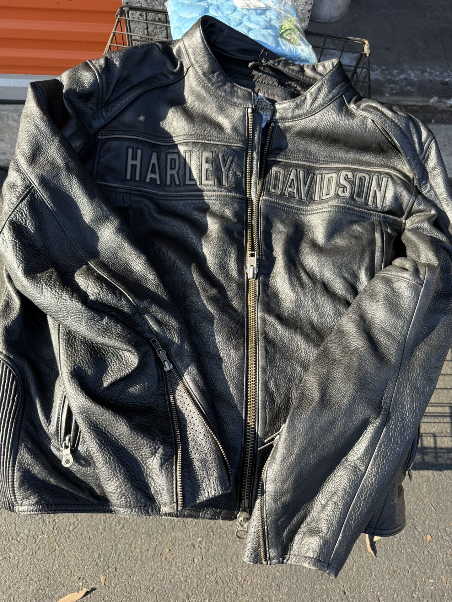 mens leather jacket 