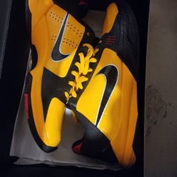 Kobe 6 Bruce Lee   Mens Size 8.5