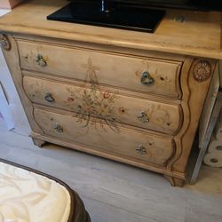 Lovely Dresser Drawer 