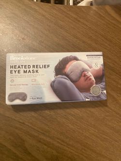 NEW Brookstone Heated Eucalyptus Eye Mask