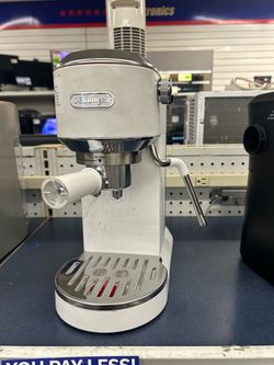 De'Longhi Espresso Machine White