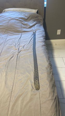 Gucci belt