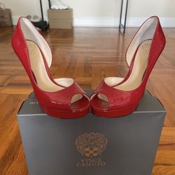 VINCE CAMUTO WOMENS HEELS SIZE 5.5