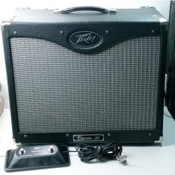 PEAVEY Classic 30 Guitar Tube Amp 2 Ch. 30 Watts & PEAVEY Footswitch