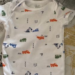 Onesie 0-3months