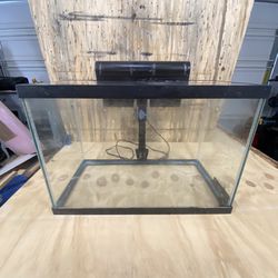 20 Gallon, Tall, Aquarium With Filter And Lid