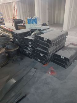 2 by 4 barn shop or commercial lights 24 available