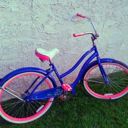 Women's huffy 26" Beach Cruiser bike bicicleta