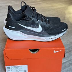 Nike Pegasus 41, Size 9w 7.5m 