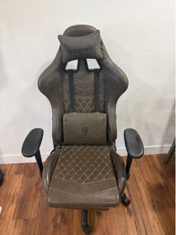 DowinX Gaming Chair