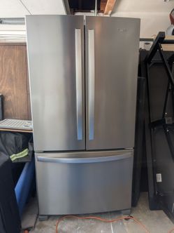 Whirlpool 25.2 cu ft Refrigerator