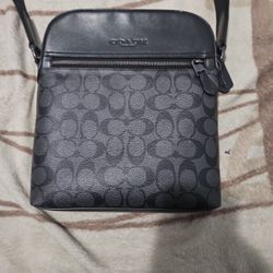 Coach Houston Flight Bag