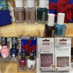 Nail Polish And Set Bundle