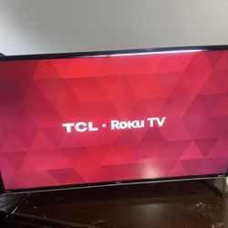 40in TCL ROKU TV