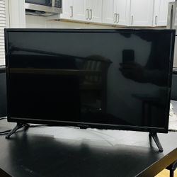 TV Insignia 24” HD (NÃO É SMART) - Insignia 24” HD TV (NOT SMART)