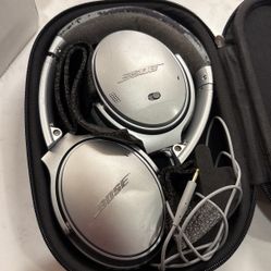 Bose QC35 Noise Cancelling