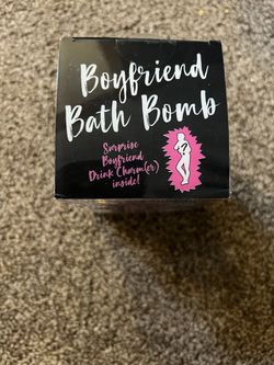 Boyfriend Bath Bomb With Glass- Brand New Thumbnail