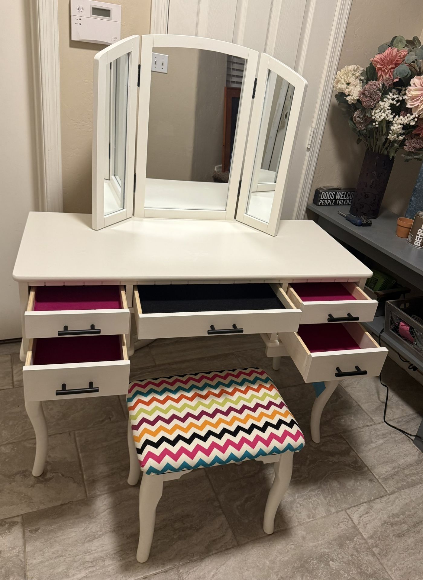 Makeup Vanity and Stool