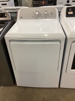 GE 7.2 cu.ft. Vented Electric Dryer New Scratch and Dent