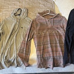 Men’s Long Sleeve Shirt- Size Large