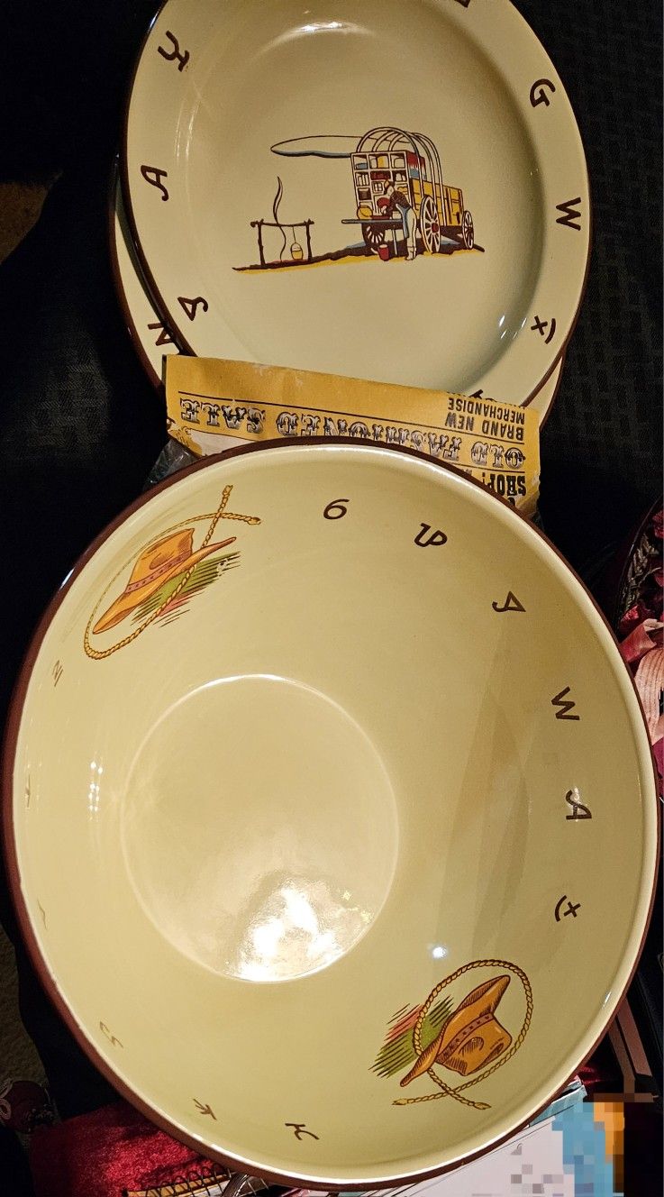 1960 Vintage Monterrey Western Ware Chuck Wagon Set
