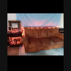 Quality Leather Sofa With Wooden Foot