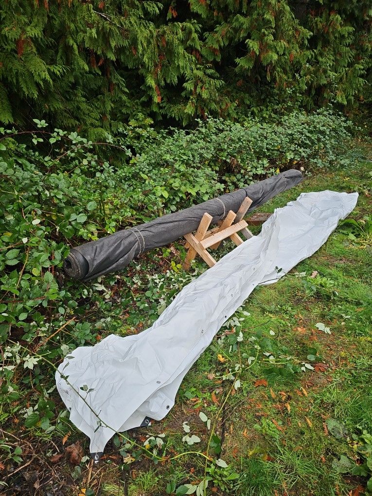 Landscape Fabric Plus 1000 Staples